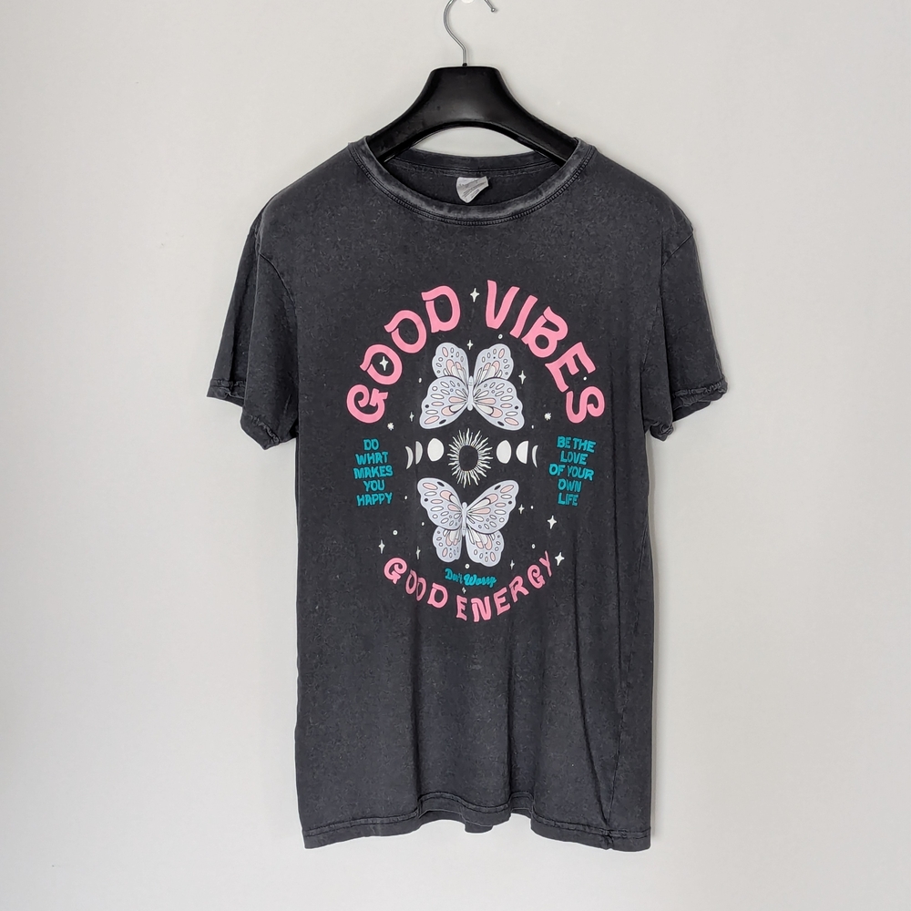 Streetwear Society - Vintage Wash Grey Tee With Good Vibes, Butterflies Graphic
